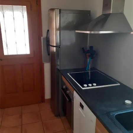 Holiday home Club Dans Fermee Et Arboree 10min A Pied De La Sanary-sur-Mer